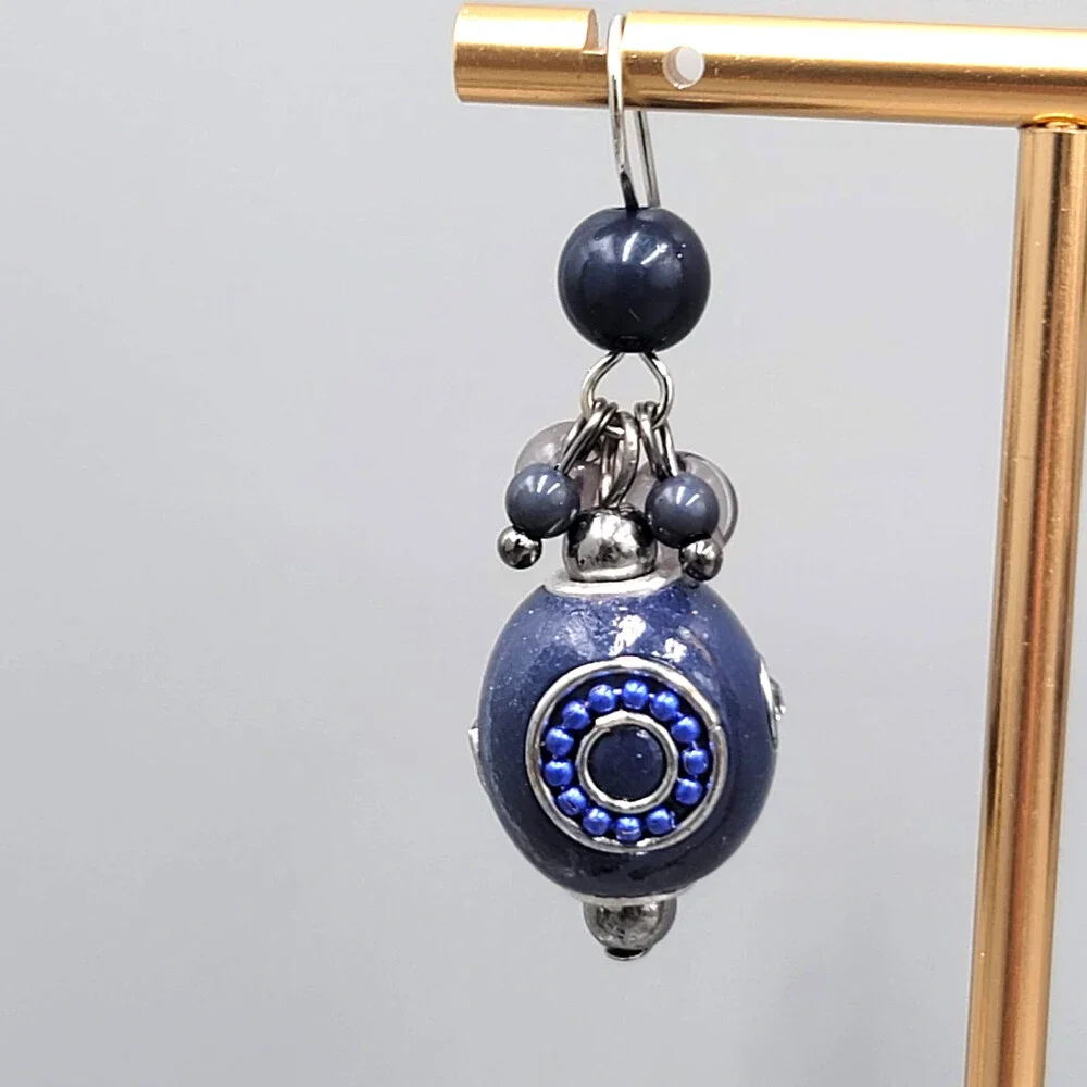 Blue Bead Pierced Earrings Crystal Silver tone Dangle 1.25 in - Picture 3 of 8